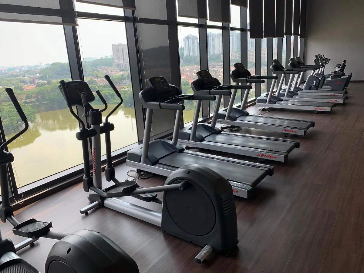 Paul 2 Bedroom Apartment At 28 Boulavard Kuala Lumpur 0*,