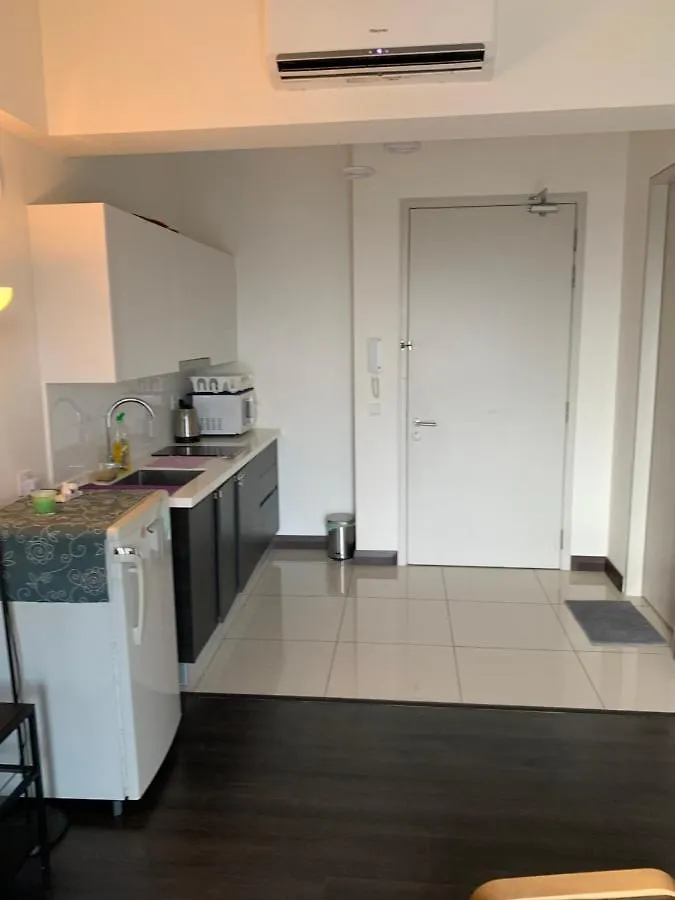 Paul 2 Bedroom Apartment At 28 Boulavard Kuala Lumpur 0*,